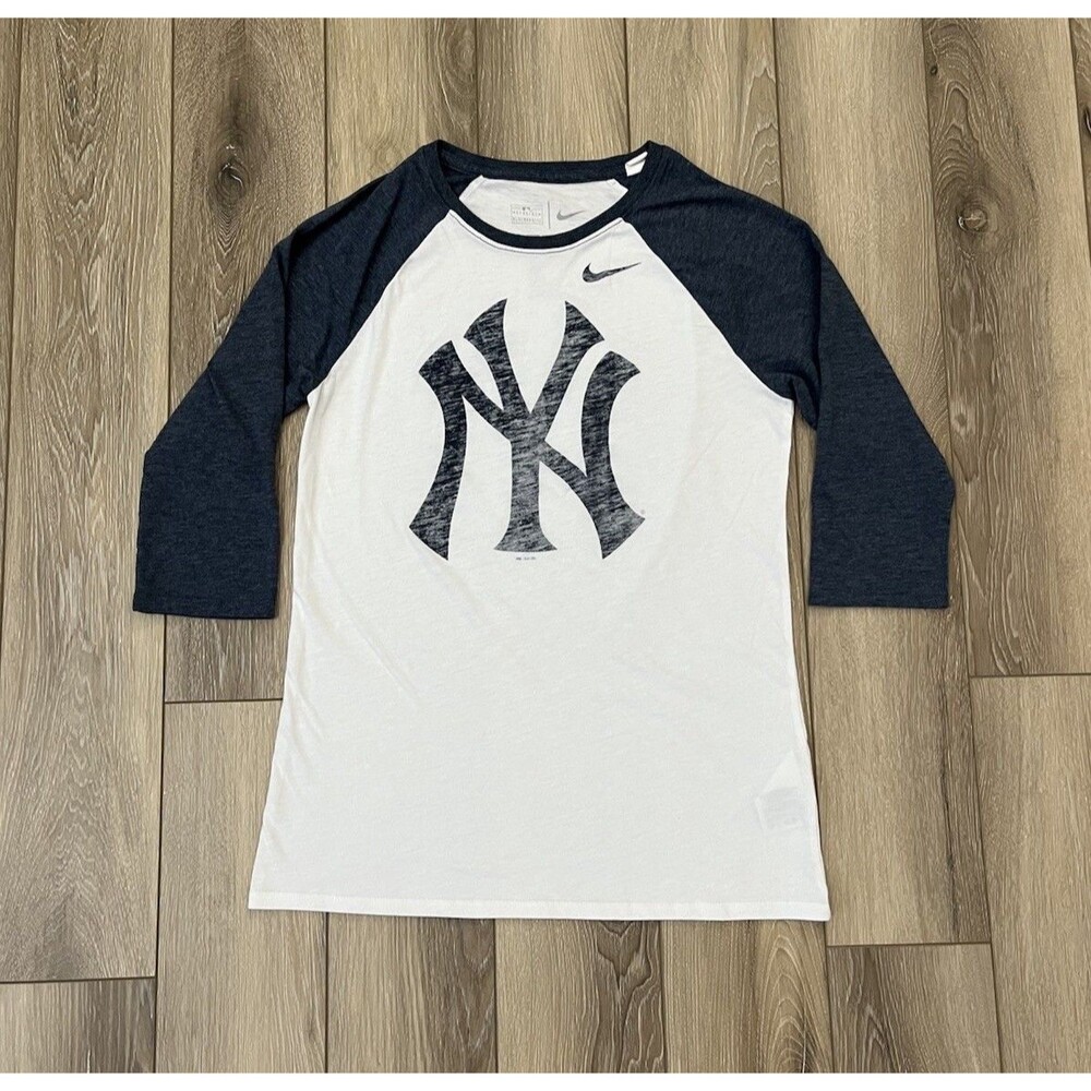 Nike White and Navy New York Yankees Raglan Tee small